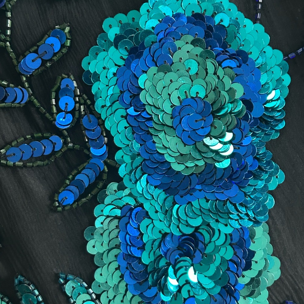 Laurence Kazar Black and Teal Floral Blouse - Picture 3 of 4